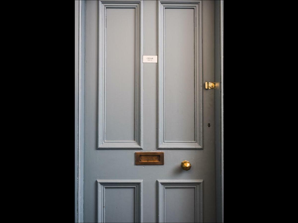 Cedar Apartment へレンズバラ エクステリア 写真